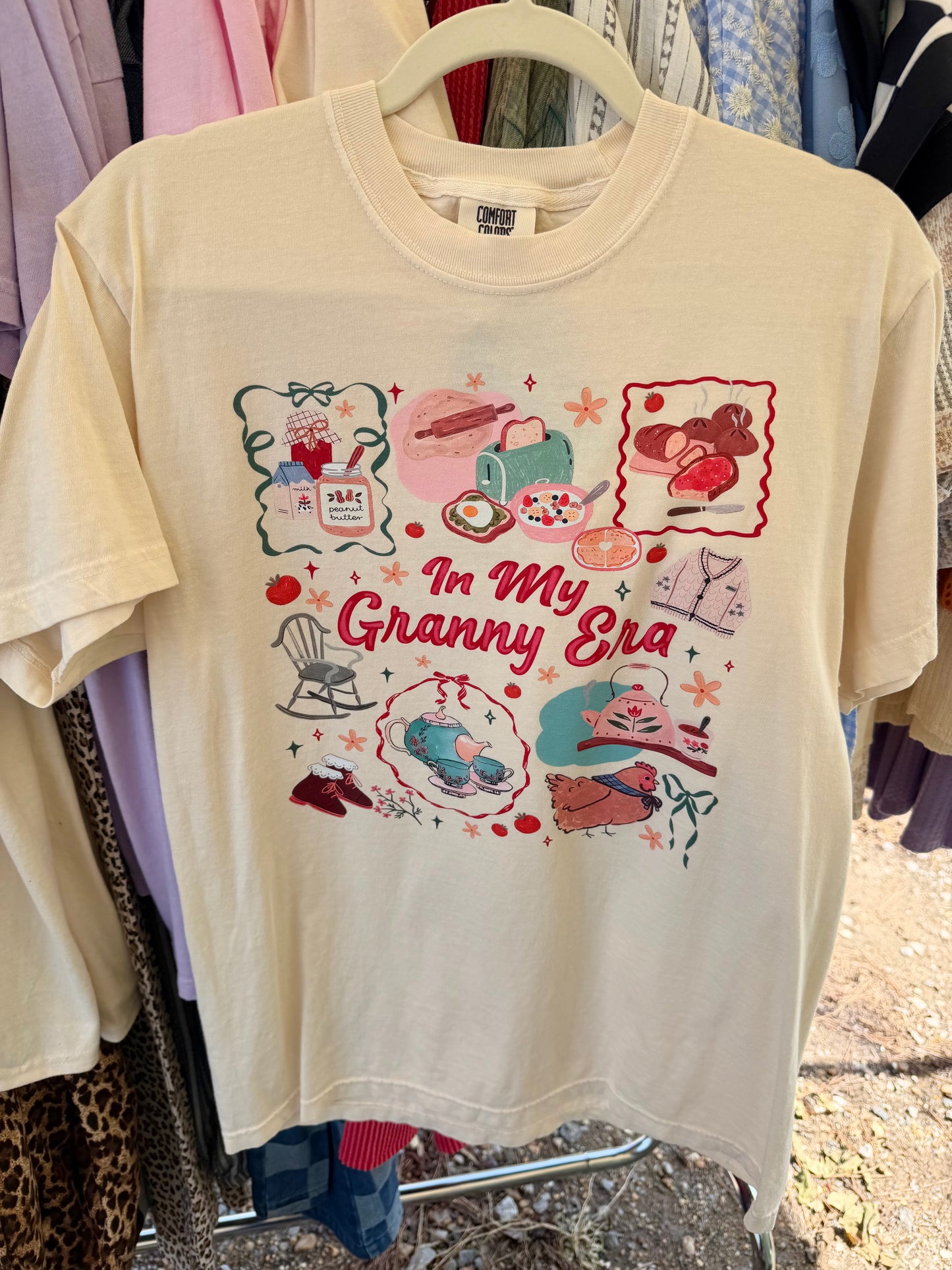 Granny Era Tee