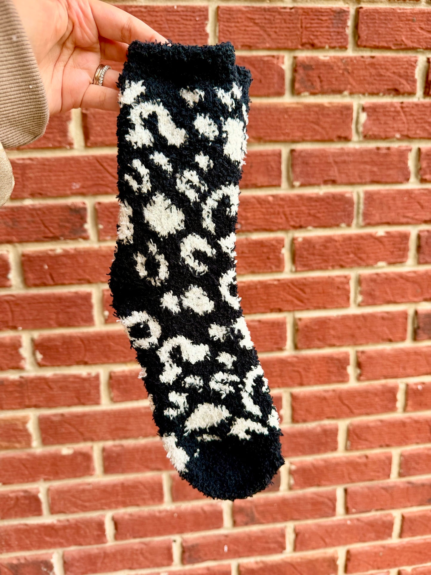 Leopard Fuzzy Socks