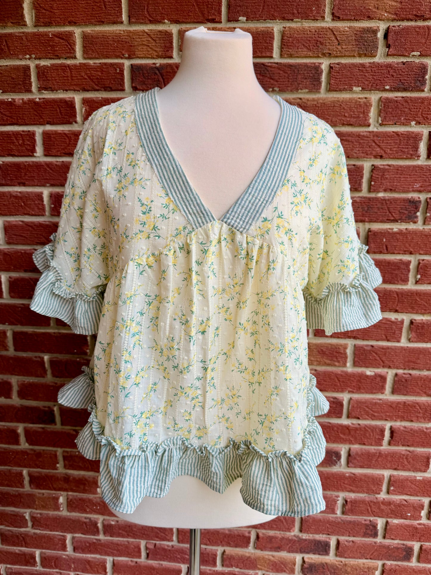 Floral Ruffle Hem Top