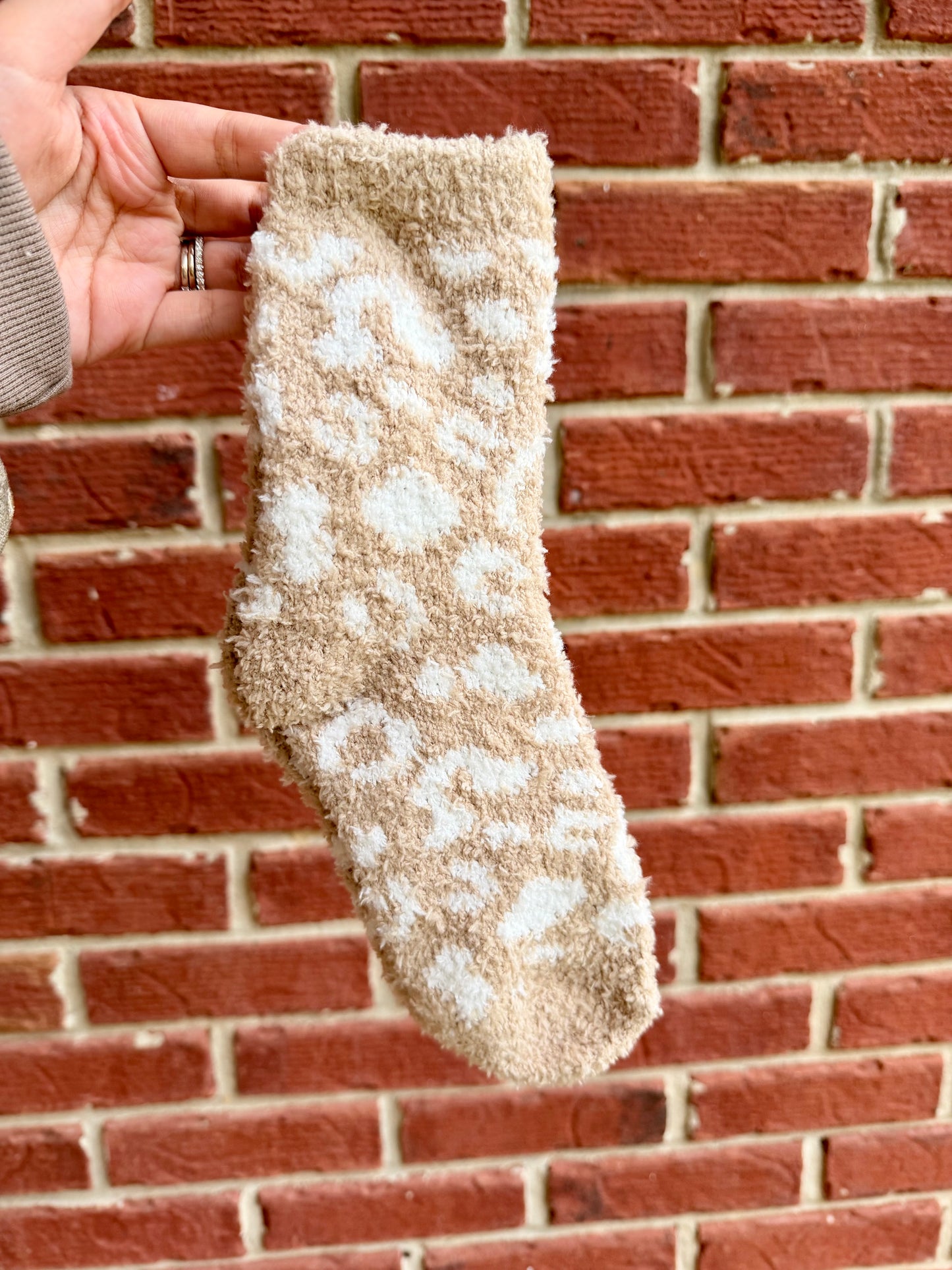 Leopard Fuzzy Socks